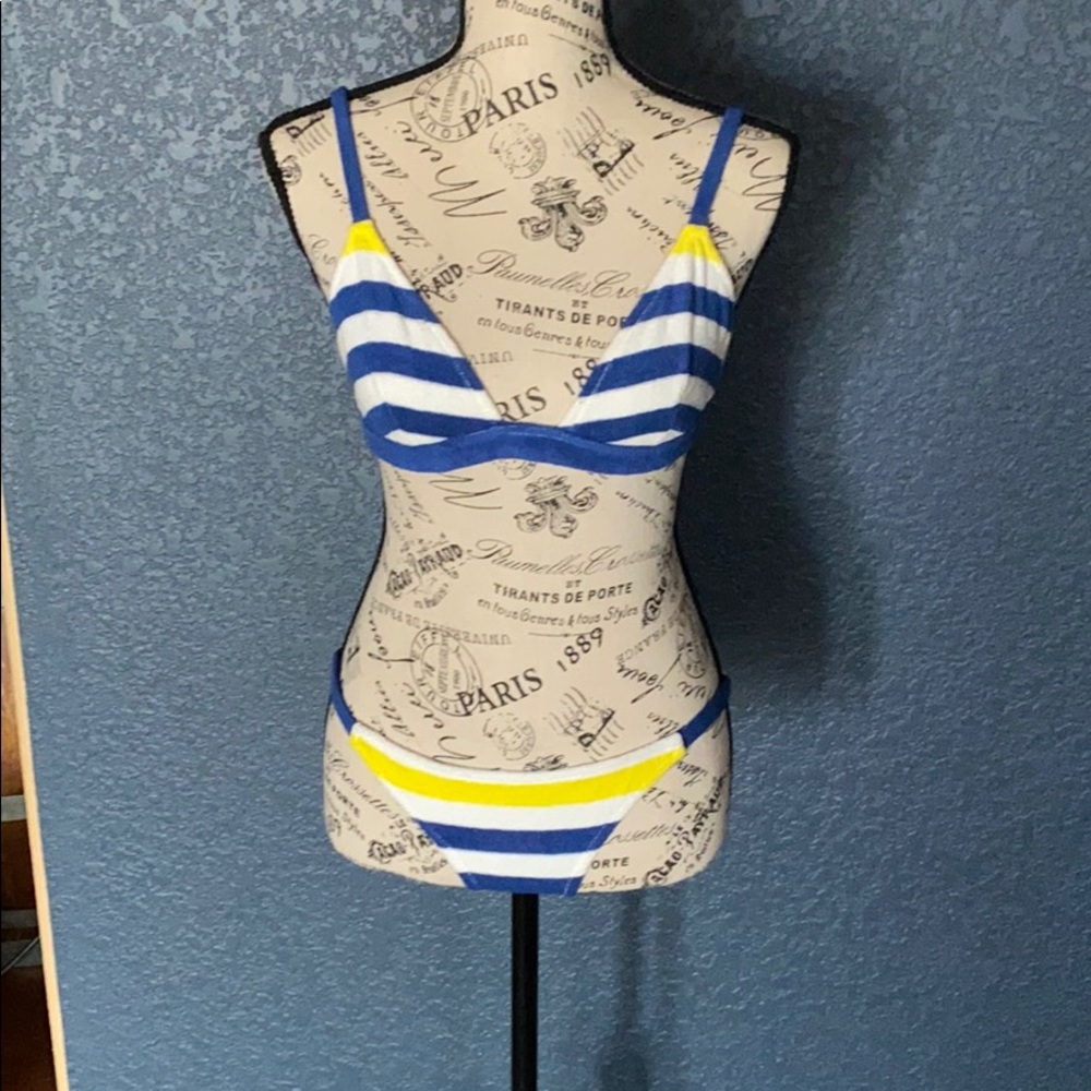 Solid & Striped Bikini, Size Large